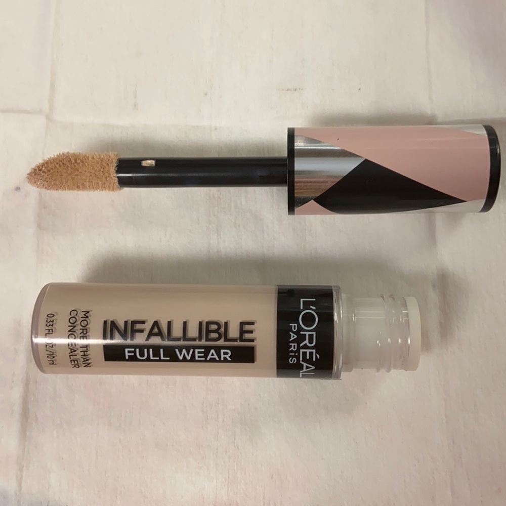 L’Oréal Infallible full wear concealer